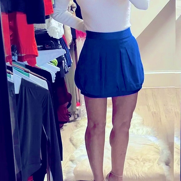 BCBG Maxazaria Blue Mini Skirt - Picture 6 of 6